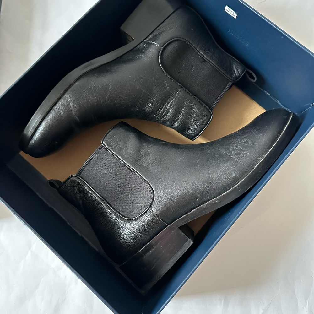 Cole Haan Genuine Black Leather Chelsea Style Boots (Size 6.5)